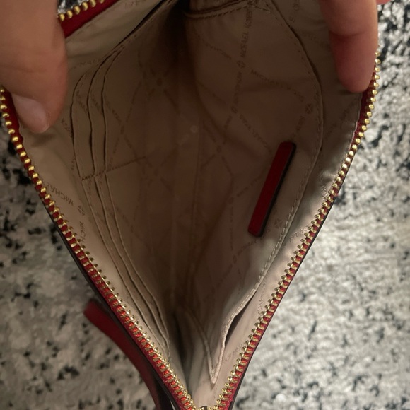 New without tags Michael kors wrist wallet - Picture 5 of 6